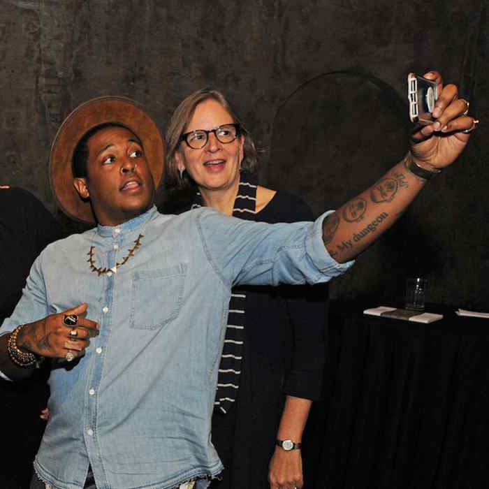 Danez Smith taking a selfie with Fiona McCrae