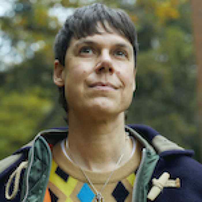 Isabel  Waidner