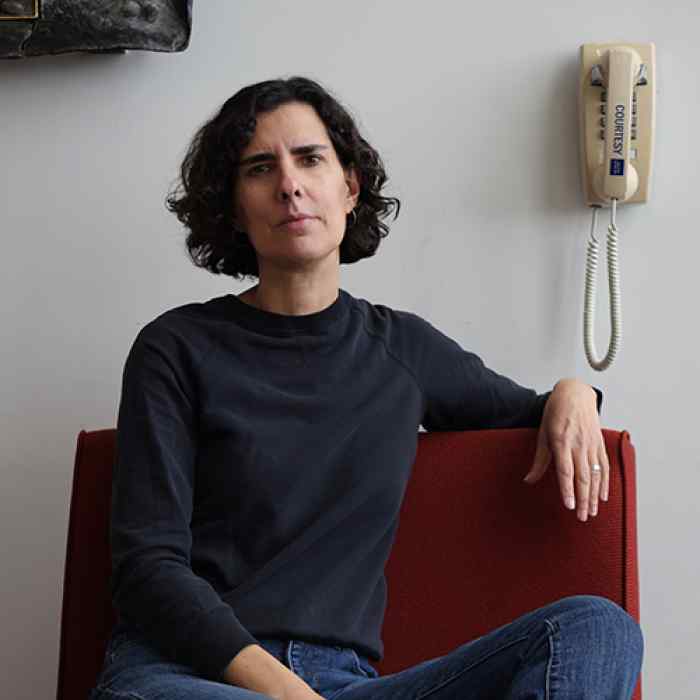 Corinna  Vallianatos
